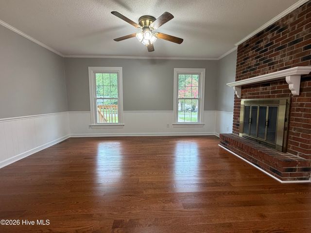 2010 Westwood Drive, Kinston, NC 28504