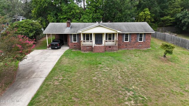 2010 Westwood Drive, Kinston, NC 28504