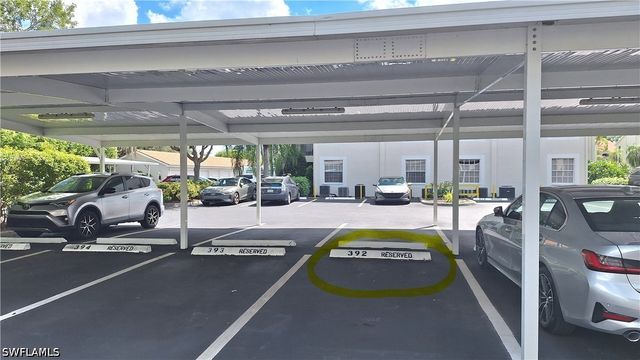 4690 Saint Croix LN 411, Naples, FL 34109