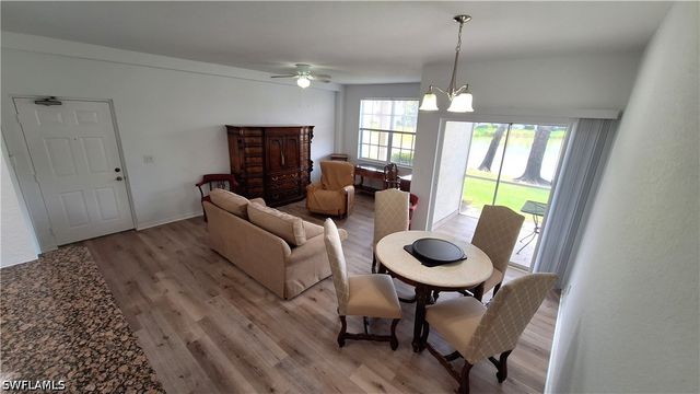4690 Saint Croix LN 411, Naples, FL 34109