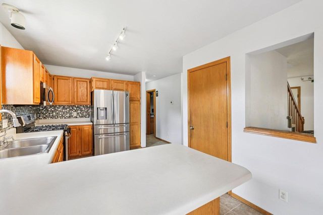 1218 Jasmine Drive, Madison, WI 53719
