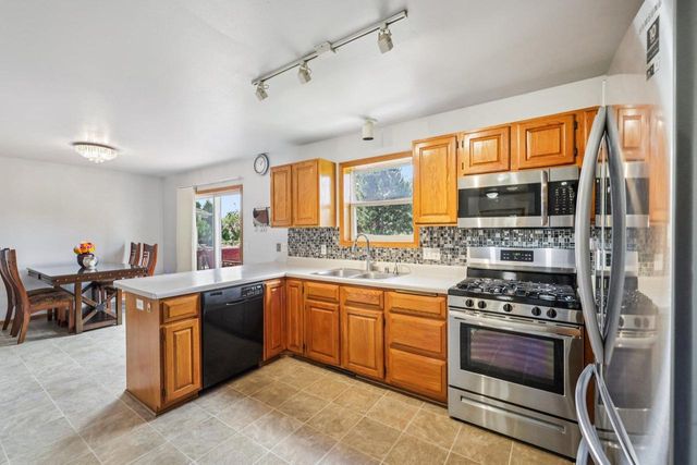 1218 Jasmine Drive, Madison, WI 53719