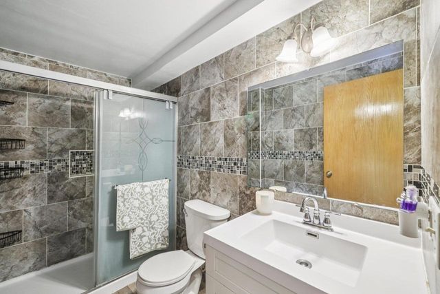 1218 Jasmine Drive, Madison, WI 53719