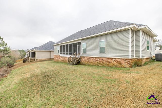 307 Ledford Way, Bonaire, GA 31005