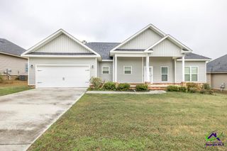 307 Ledford Way, Bonaire, GA 31005