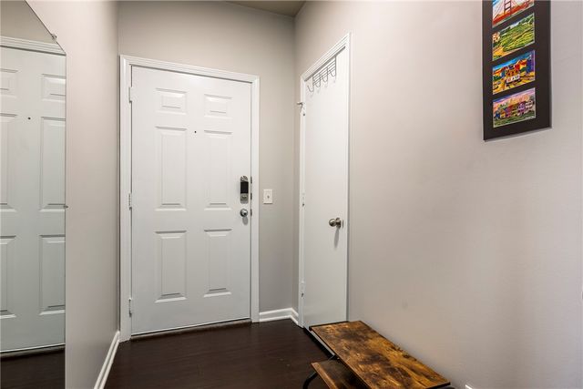 4261 Meadow Creek Circle, Fayetteville, AR 72703