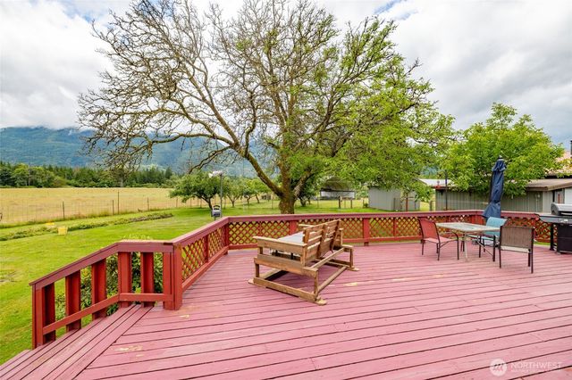 38848 State Route 20, Concrete, WA 98237