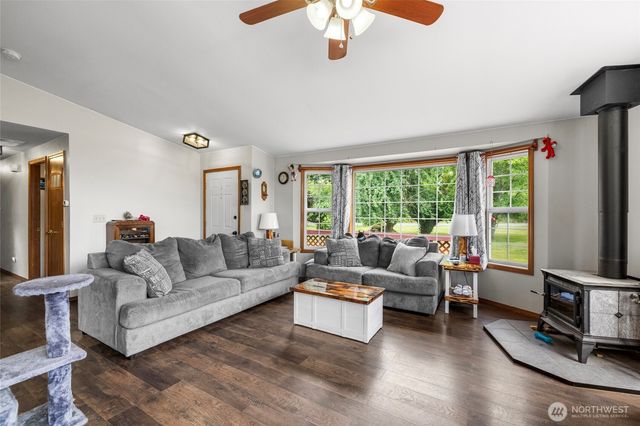 38848 State Route 20, Concrete, WA 98237
