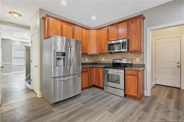 708 Maple Grove Court, Hope Mills, NC 28348
