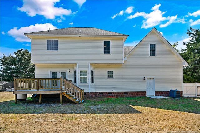 708 Maple Grove Court, Hope Mills, NC 28348
