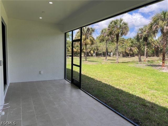 2657 2nd AVE SE, Naples, FL 34117