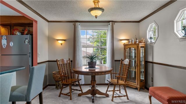 116 Roycroft Drive, West Seneca, NY 14224
