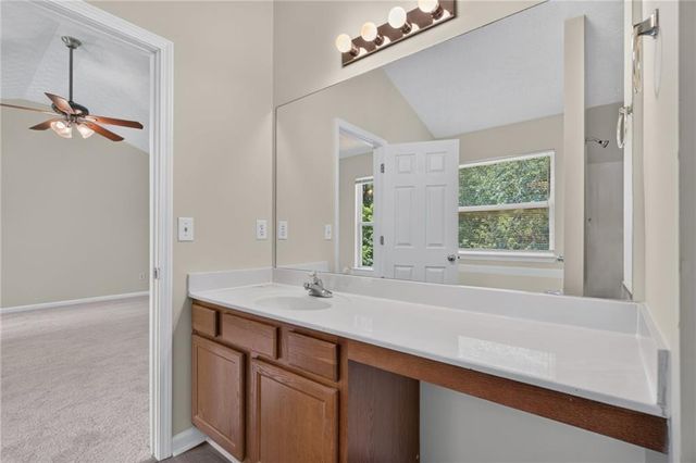 9426 Lakeview Road, Union City, GA 30291