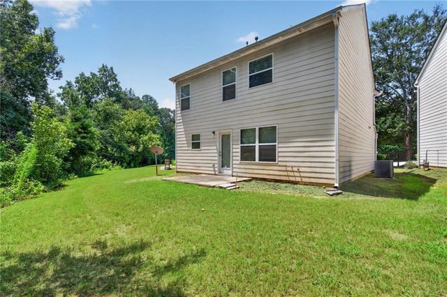 9426 Lakeview Road, Union City, GA 30291