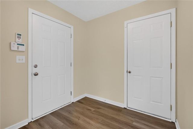 9426 Lakeview Road, Union City, GA 30291