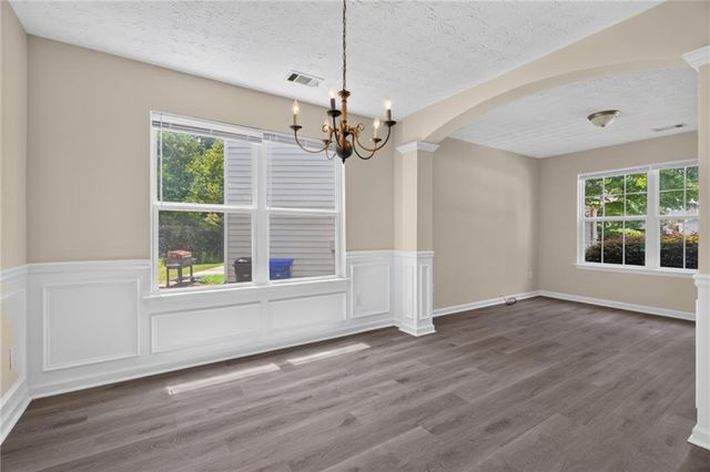 9426 Lakeview Road, Union City, GA 30291