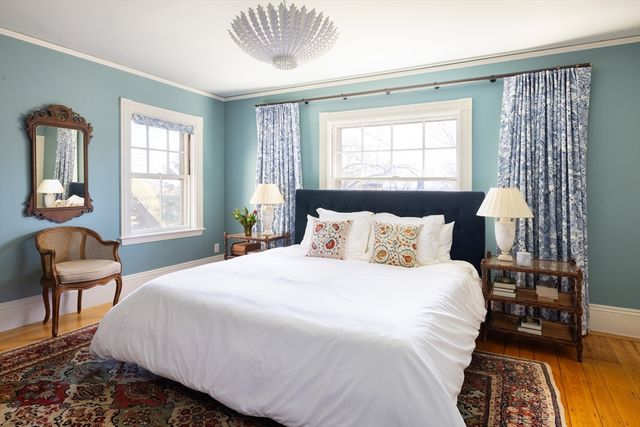 80 Mason Terrace, Brookline, MA 02446