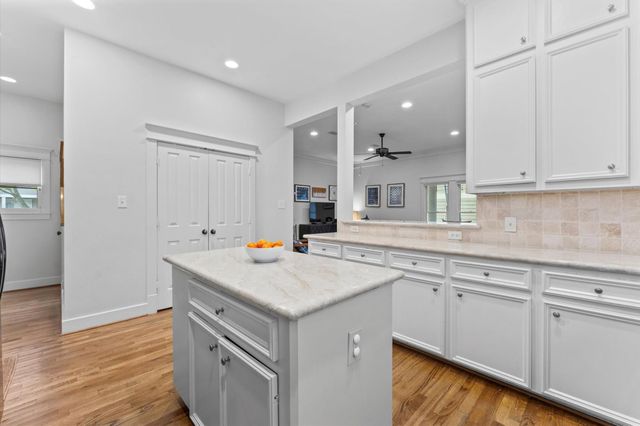 501 Columbia Street, Houston, TX 77007