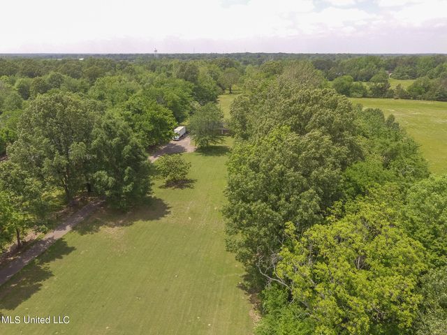 6741 Hacks Cross Road, Olive Branch, MS 38654