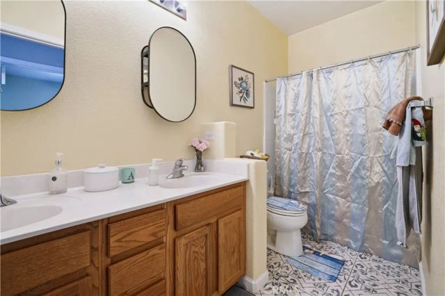 3563 Santiago, Merced, CA 95348