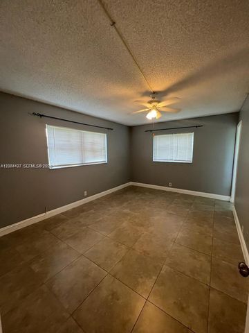 7305 NW 4th Place 108, Margate, FL 33063