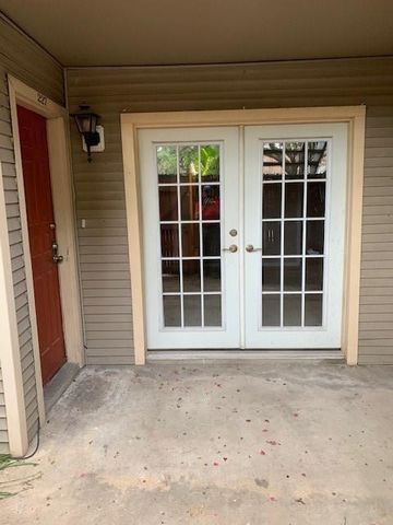 3700 W Clay Street 227, Houston, TX 77019