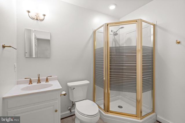4422 WESTOVER PL NW, Washington, DC 20016