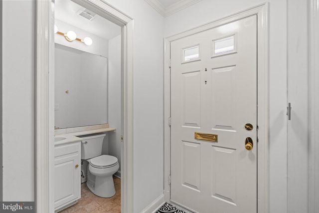4422 WESTOVER PL NW, Washington, DC 20016