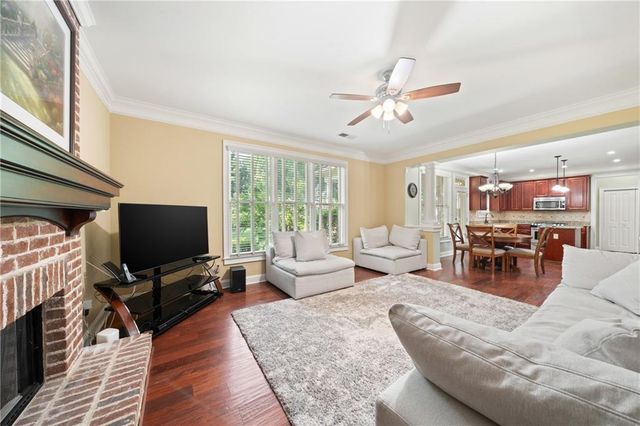 4095 Hill House Road SW, Smyrna, GA 30082