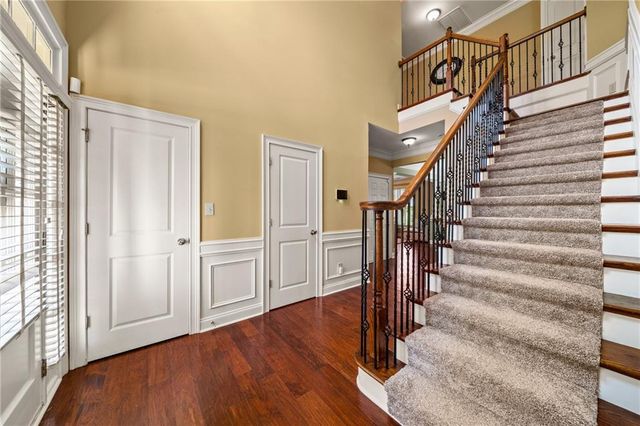 4095 Hill House Road SW, Smyrna, GA 30082
