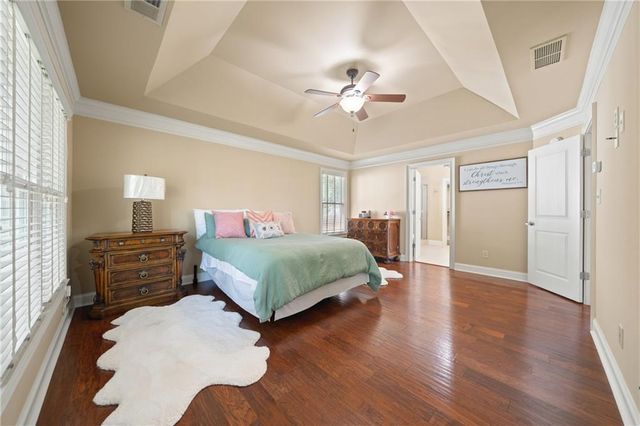 4095 Hill House Road SW, Smyrna, GA 30082