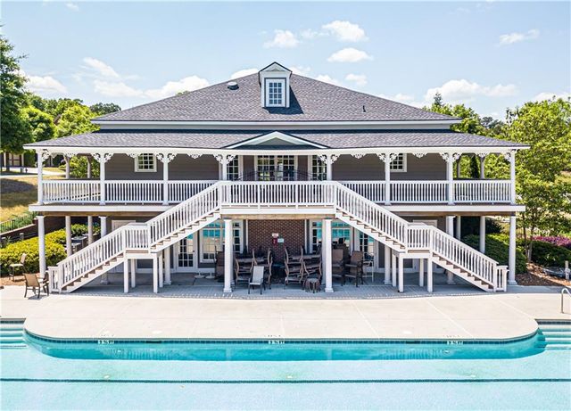 4095 Hill House Road SW, Smyrna, GA 30082