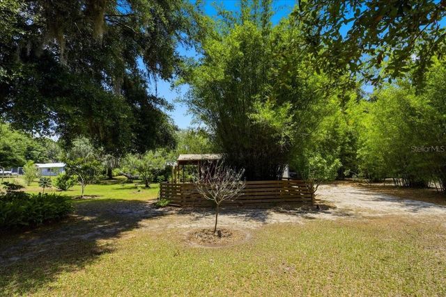 460 LAKE COMO DRIVE, Pomona Park, FL 32181