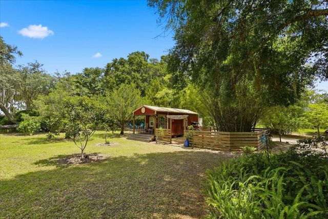 460 LAKE COMO DRIVE, Pomona Park, FL 32181