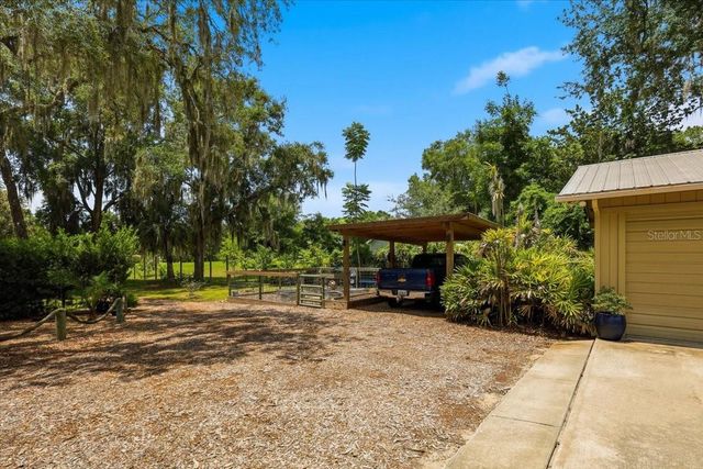 460 LAKE COMO DRIVE, Pomona Park, FL 32181