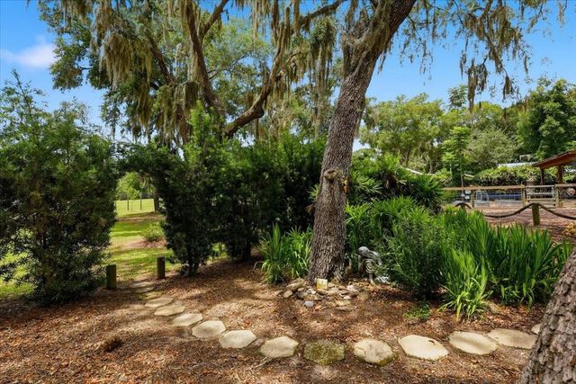 460 LAKE COMO DRIVE, Pomona Park, FL 32181
