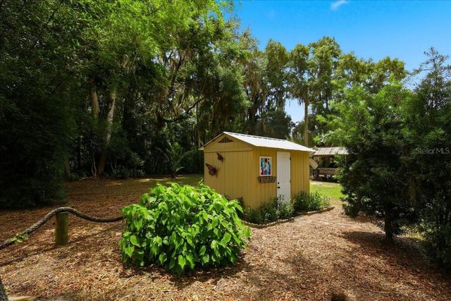 460 LAKE COMO DRIVE, Pomona Park, FL 32181