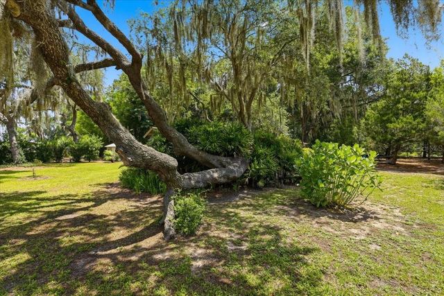 460 LAKE COMO DRIVE, Pomona Park, FL 32181
