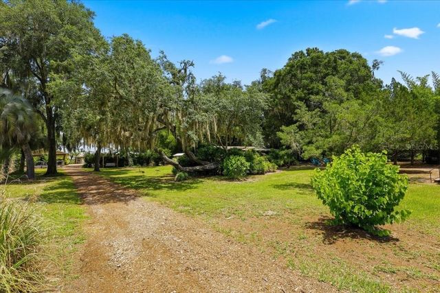 460 LAKE COMO DRIVE, Pomona Park, FL 32181