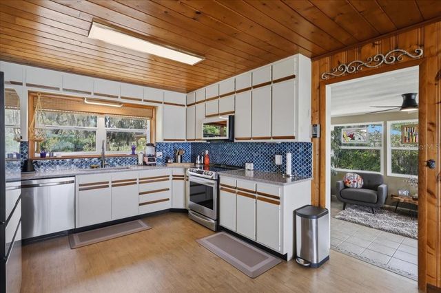 460 LAKE COMO DRIVE, Pomona Park, FL 32181