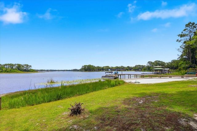 460 LAKE COMO DRIVE, Pomona Park, FL 32181