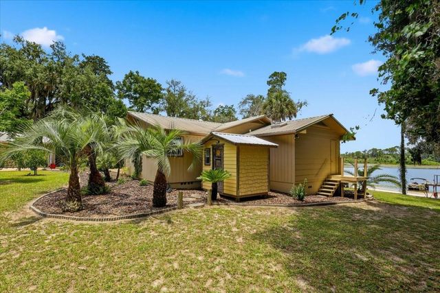 460 LAKE COMO DRIVE, Pomona Park, FL 32181