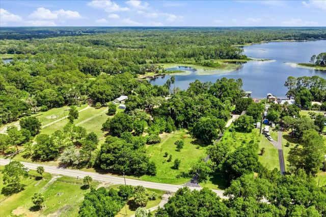 460 LAKE COMO DRIVE, Pomona Park, FL 32181