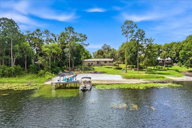 460 LAKE COMO DRIVE, Pomona Park, FL 32181