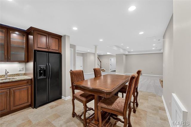 12897 Thornhill Court, Town And Country, MO 63131