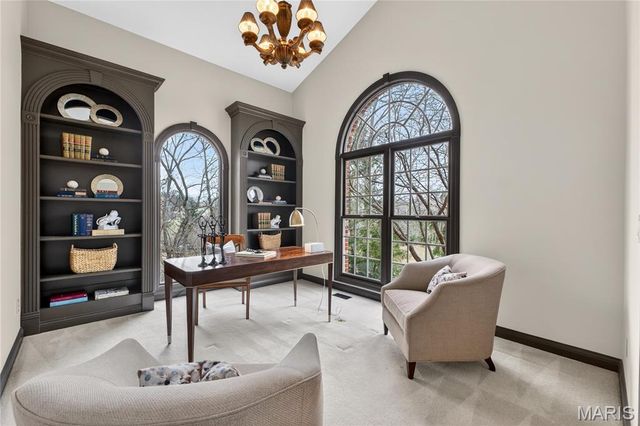 12897 Thornhill Court, Town And Country, MO 63131