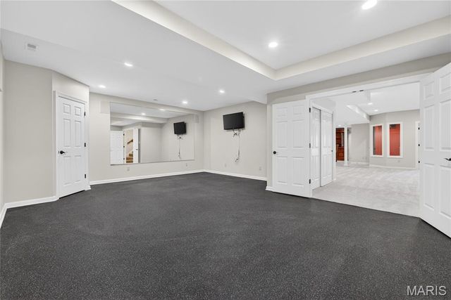 12897 Thornhill Court, Town And Country, MO 63131