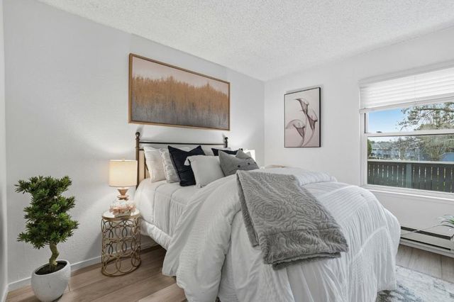 101 Piccadilly Place D, San Bruno, CA 94066