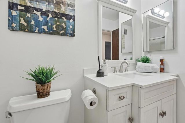 101 Piccadilly Place D, San Bruno, CA 94066