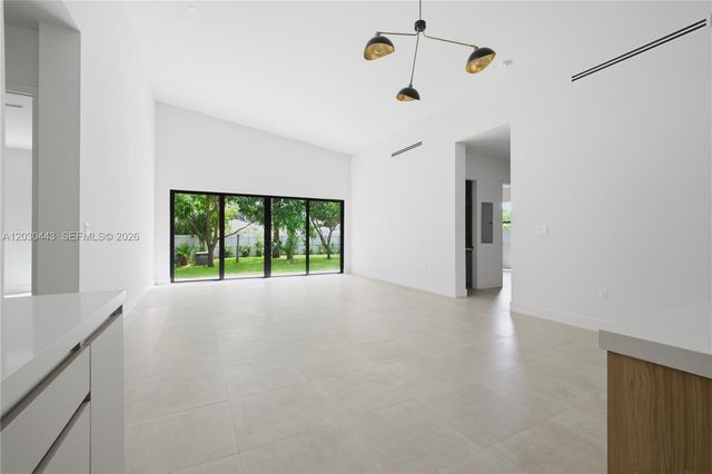 131 Miami Gardens Road, West Park, FL 33023